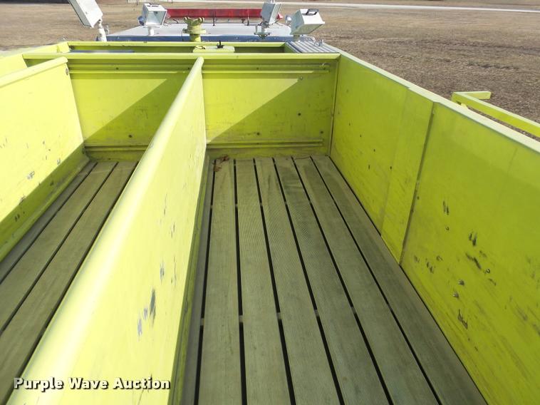 image for item J2637 1989 Pierce Lance pumper fire truck