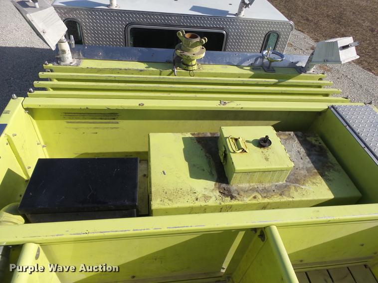 image for item J2637 1989 Pierce Lance pumper fire truck