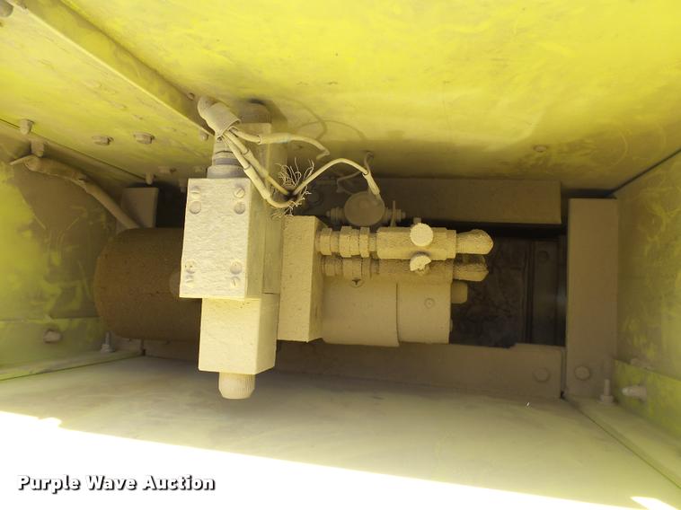 image for item J2637 1989 Pierce Lance pumper fire truck