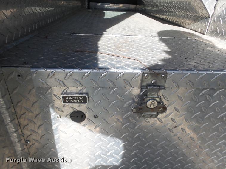 image for item J2637 1989 Pierce Lance pumper fire truck