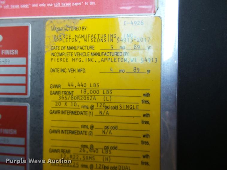 image for item J2637 1989 Pierce Lance pumper fire truck