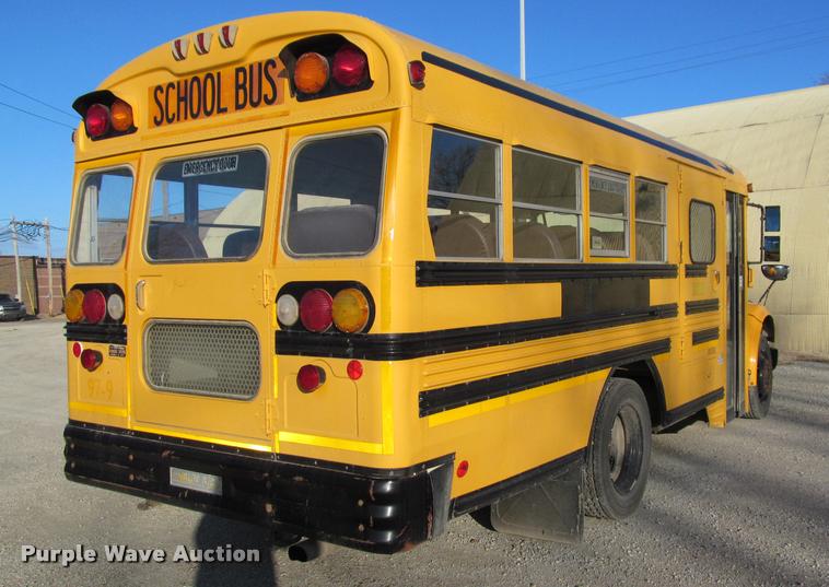 image for item J2659 1997 International 3800 school bus