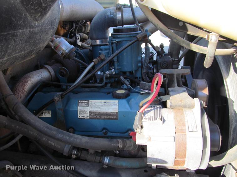 image for item J2659 1997 International 3800 school bus