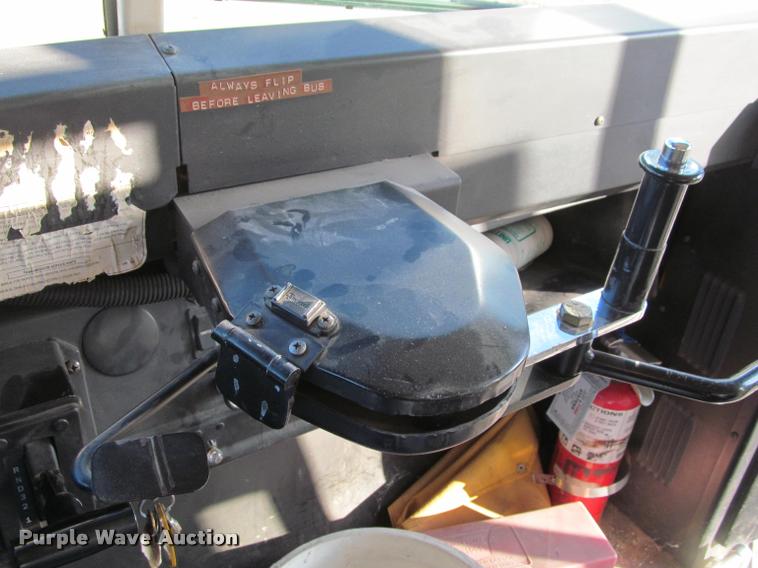 image for item J2659 1997 International 3800 school bus