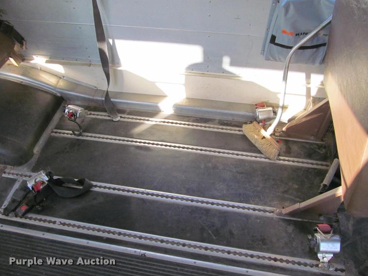 image for item J2659 1997 International 3800 school bus