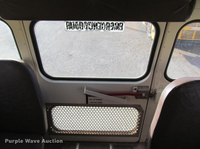 image for item J2659 1997 International 3800 school bus