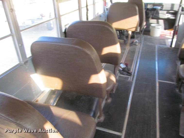 image for item J2659 1997 International 3800 school bus