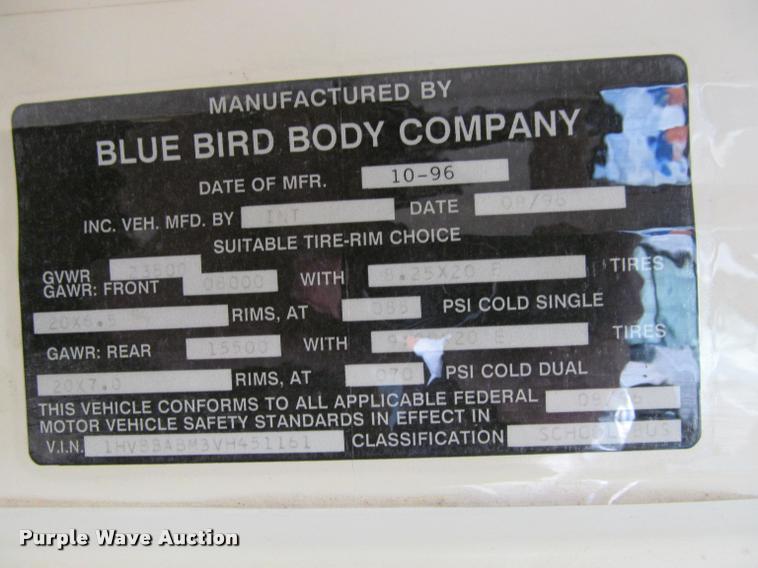 image for item J2659 1997 International 3800 school bus