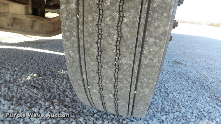 image for item K8007 2005 Freightliner FS65 Thomas school bus