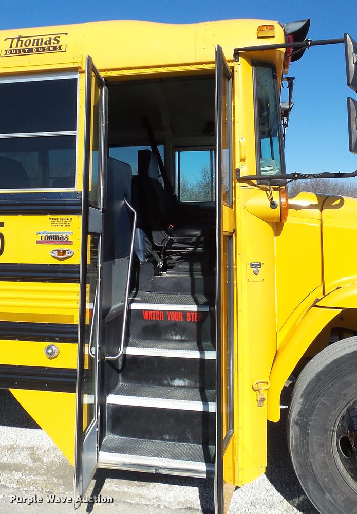 image for item K8007 2005 Freightliner FS65 Thomas school bus