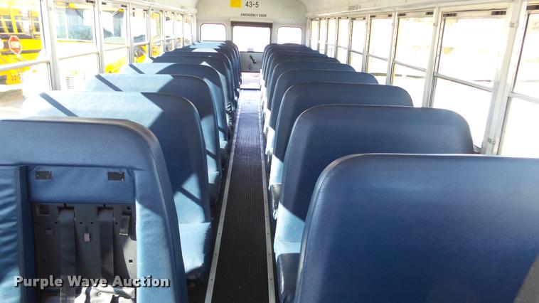 image for item K8007 2005 Freightliner FS65 Thomas school bus