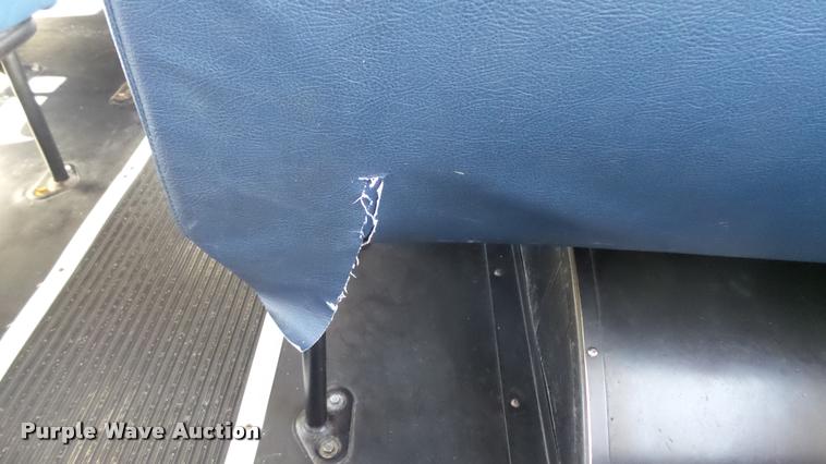 image for item K8007 2005 Freightliner FS65 Thomas school bus