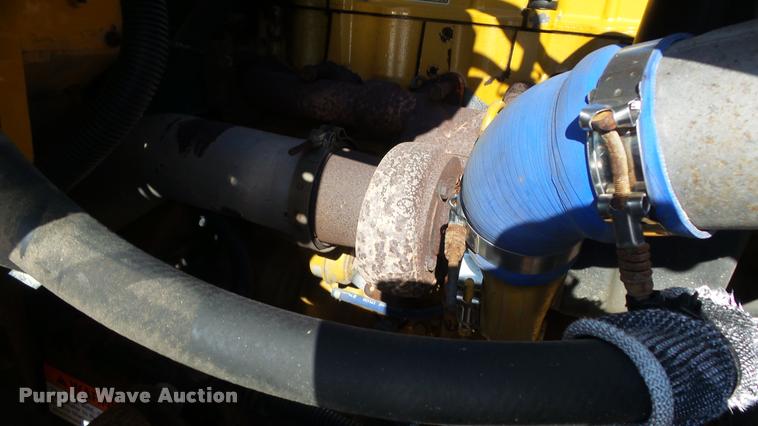 image for item K8007 2005 Freightliner FS65 Thomas school bus