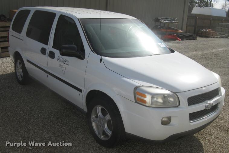 image for item L3945 2007 Chevrolet Uplander LS Ext. van