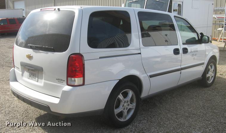 image for item L3945 2007 Chevrolet Uplander LS Ext. van