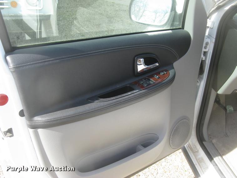 image for item L3945 2007 Chevrolet Uplander LS Ext. van