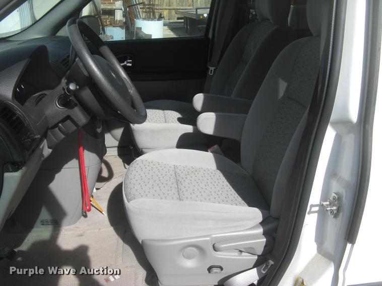 image for item L3945 2007 Chevrolet Uplander LS Ext. van