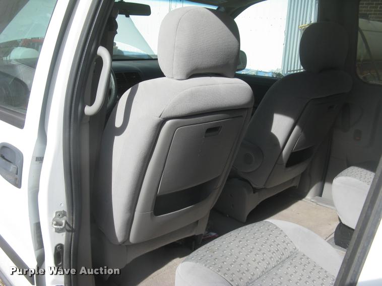 image for item L3945 2007 Chevrolet Uplander LS Ext. van