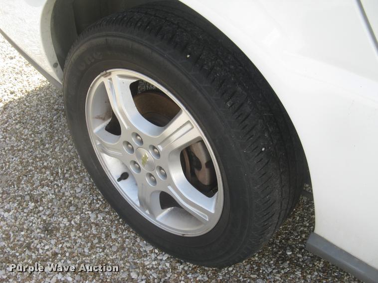 image for item L3945 2007 Chevrolet Uplander LS Ext. van