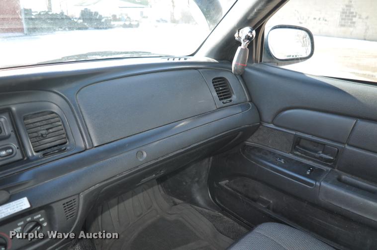 image for item L5154 2007 Ford Crown Victoria Police Interceptor