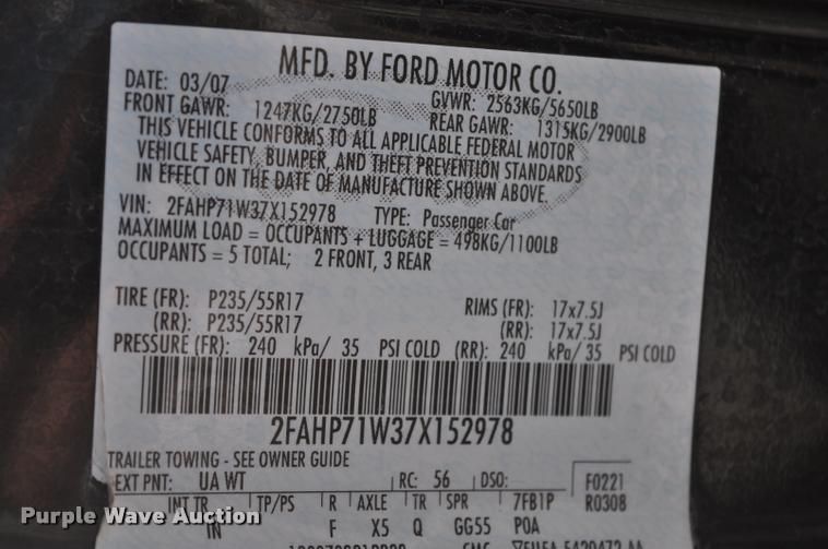 image for item L5154 2007 Ford Crown Victoria Police Interceptor