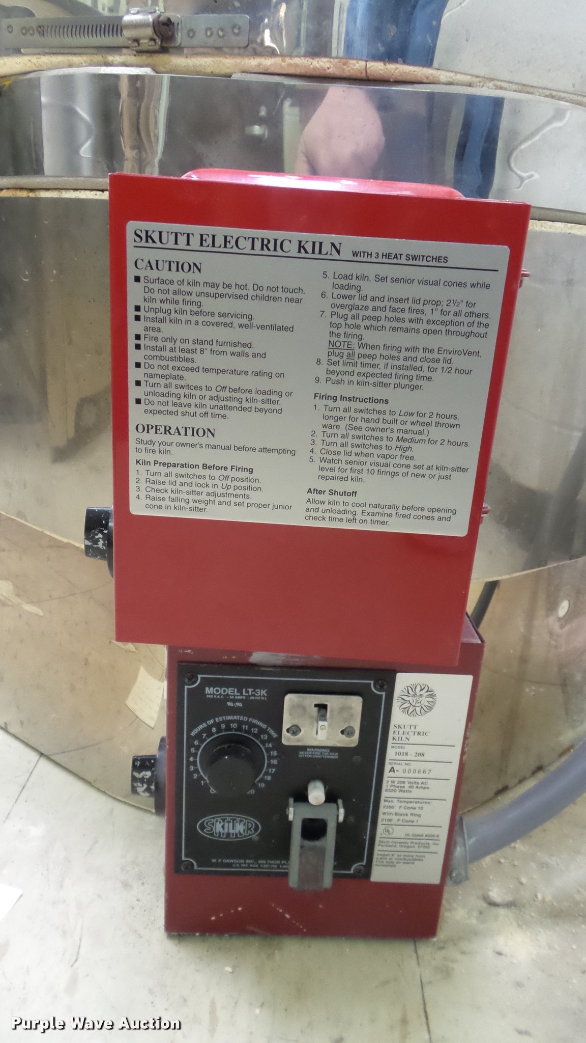 Skutt electric kiln in McLouth, KS Item DJ9429 sold Purple Wave