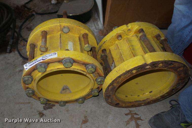 image for item AG9268 (2) Unverferth wheel spacers