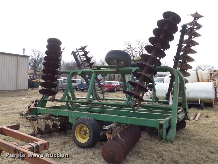 image for item BI9152 John Deere 230 disk