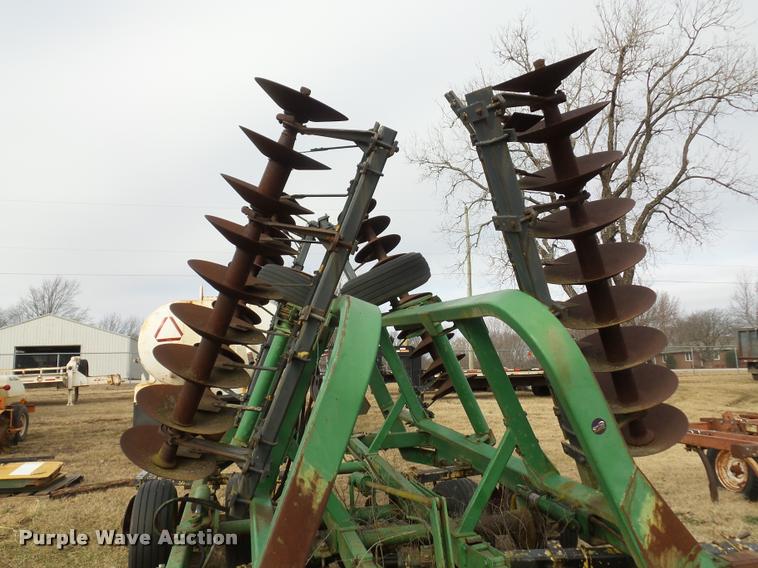 image for item BI9152 John Deere 230 disk