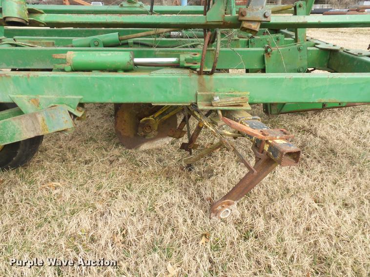 image for item BI9152 John Deere 230 disk