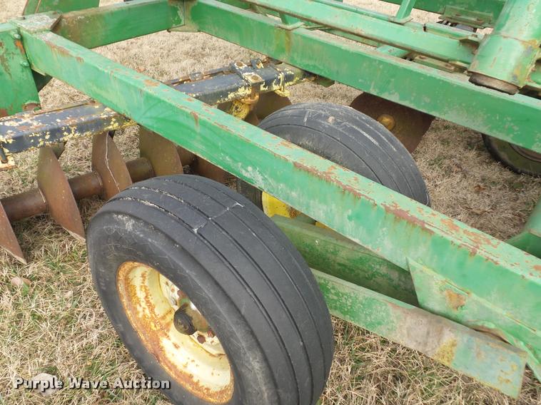 image for item BI9152 John Deere 230 disk