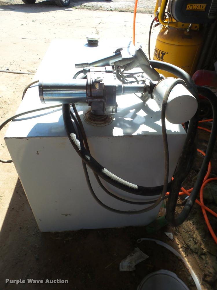 image for item BJ9281 Fuel tank