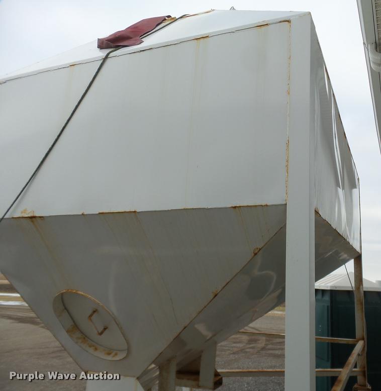 image for item BT9020 Steel grain bin
