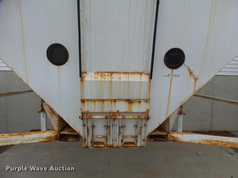 image for item BT9020 Steel grain bin