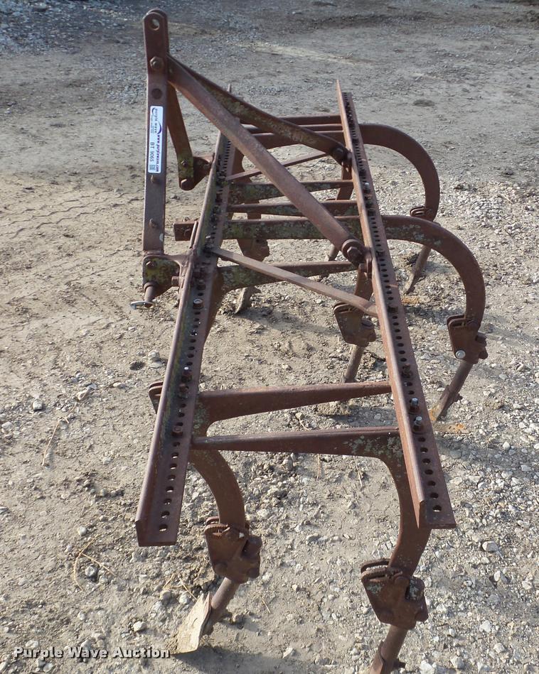 image for item BT9065 Nine bottom cultivator