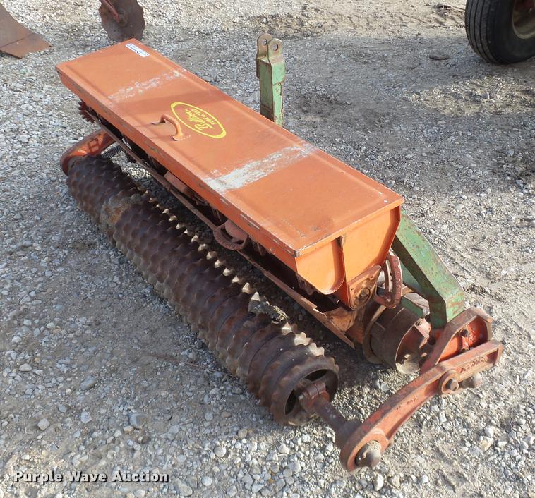 image for item BT9066 Brillion Sure Stand seeder
