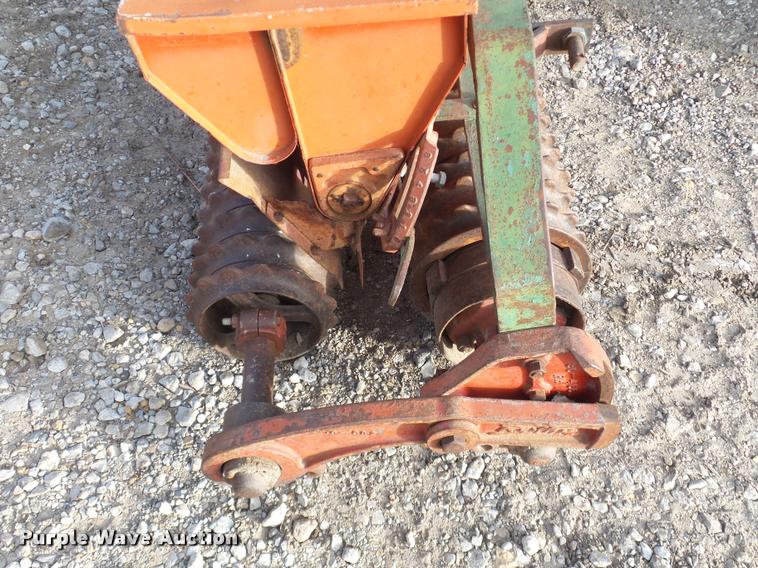 image for item BT9066 Brillion Sure Stand seeder