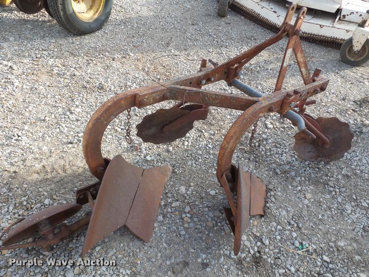 image for item BT9069 Ferguson two bottom plow