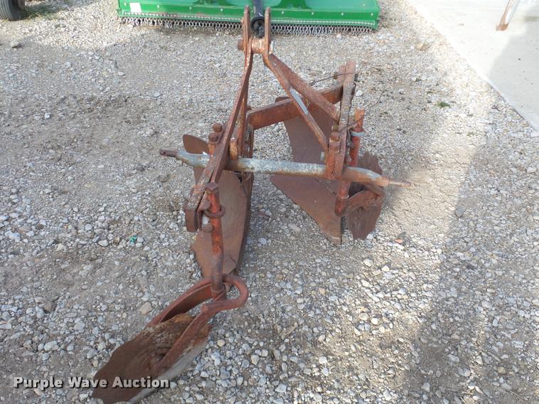 image for item BT9069 Ferguson two bottom plow