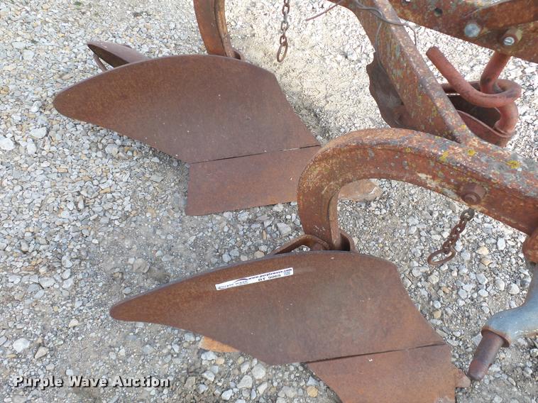 image for item BT9069 Ferguson two bottom plow