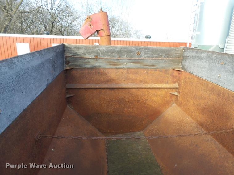 image for item BT9071 Grain wagon