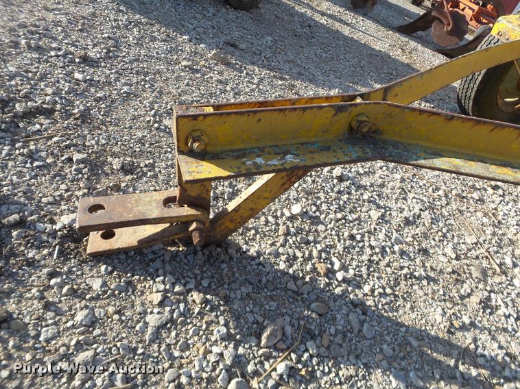 image for item BT9073 Feed planter