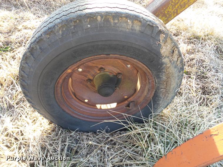 image for item BT9074 Wilbeck 4R10 chisel plow