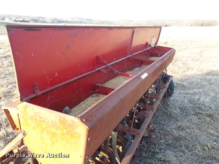 image for item BT9076 McCormick grain drill