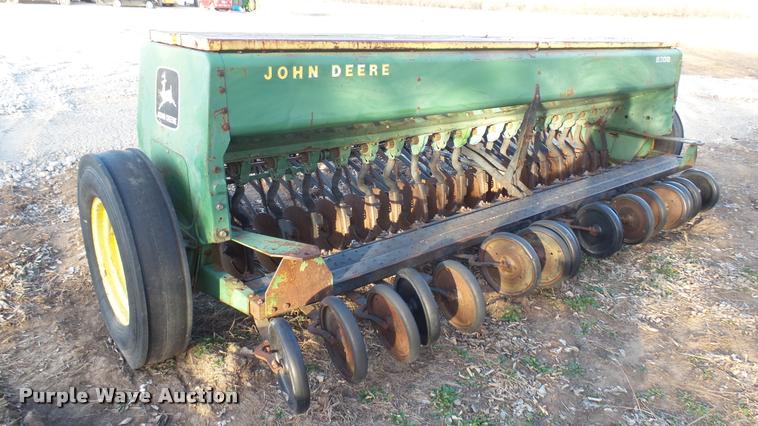 image for item BU9436 John Deere 8300 grain drill