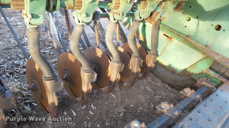 image for item BU9436 John Deere 8300 grain drill