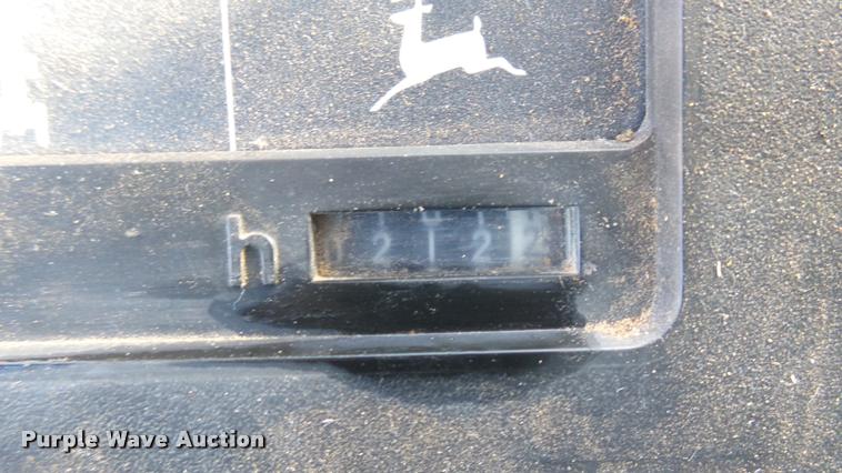 image for item BU9440 1982 John Deere 8650 4WD tractor