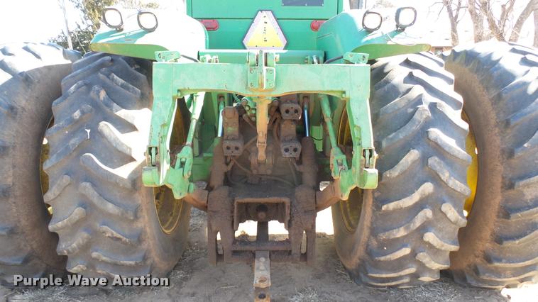 image for item BU9440 1982 John Deere 8650 4WD tractor