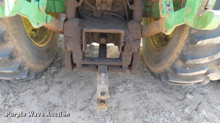 image for item BU9440 1982 John Deere 8650 4WD tractor