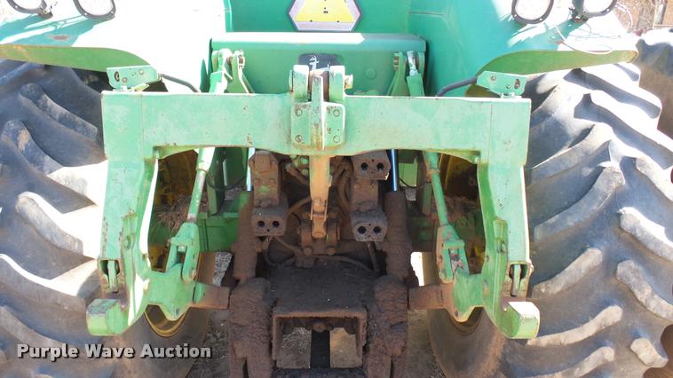 image for item BU9440 1982 John Deere 8650 4WD tractor